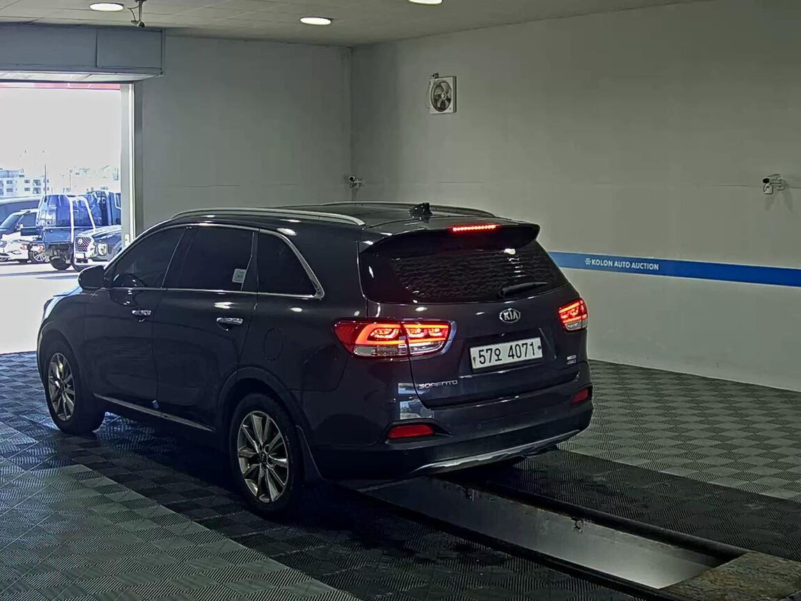 KIA ALL NEW SORENTO R2.2 4WD NOBLESSE SPECIAL 2015 - zdjęcie 6