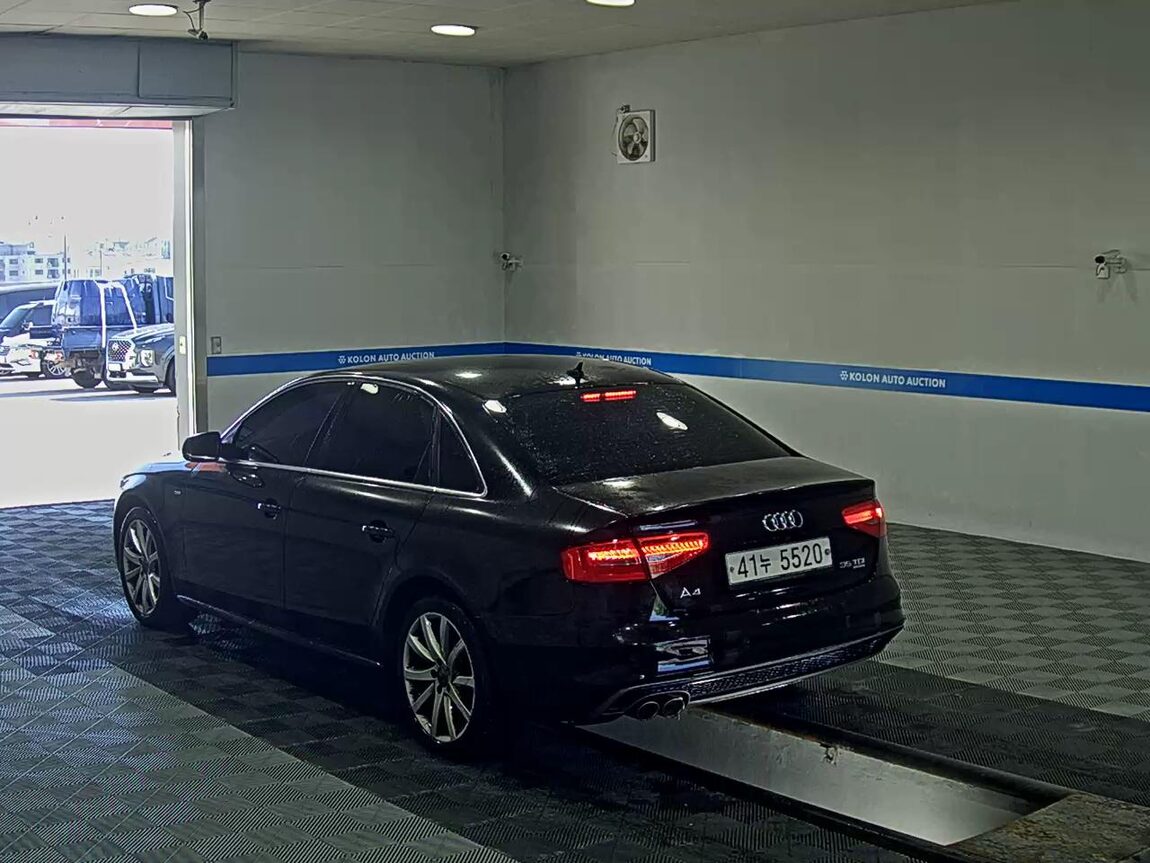 AUDI A4 (4TH GEN) 35 TDI QUATTRO DYNAMIC 2015 - zdjęcie 6
