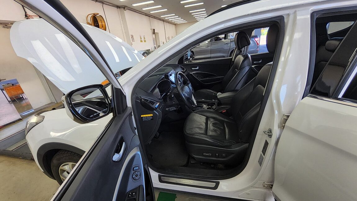 HYUNDAI SANTA FE (DM) DIESEL R2.2 2WD PREMIUM 2013 - zdjęcie 10