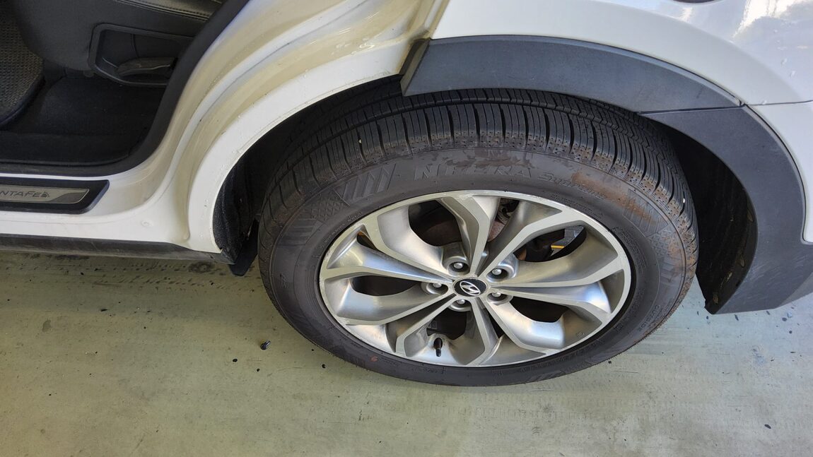 HYUNDAI SANTA FE (DM) DIESEL R2.2 2WD PREMIUM 2013 - zdjęcie 23