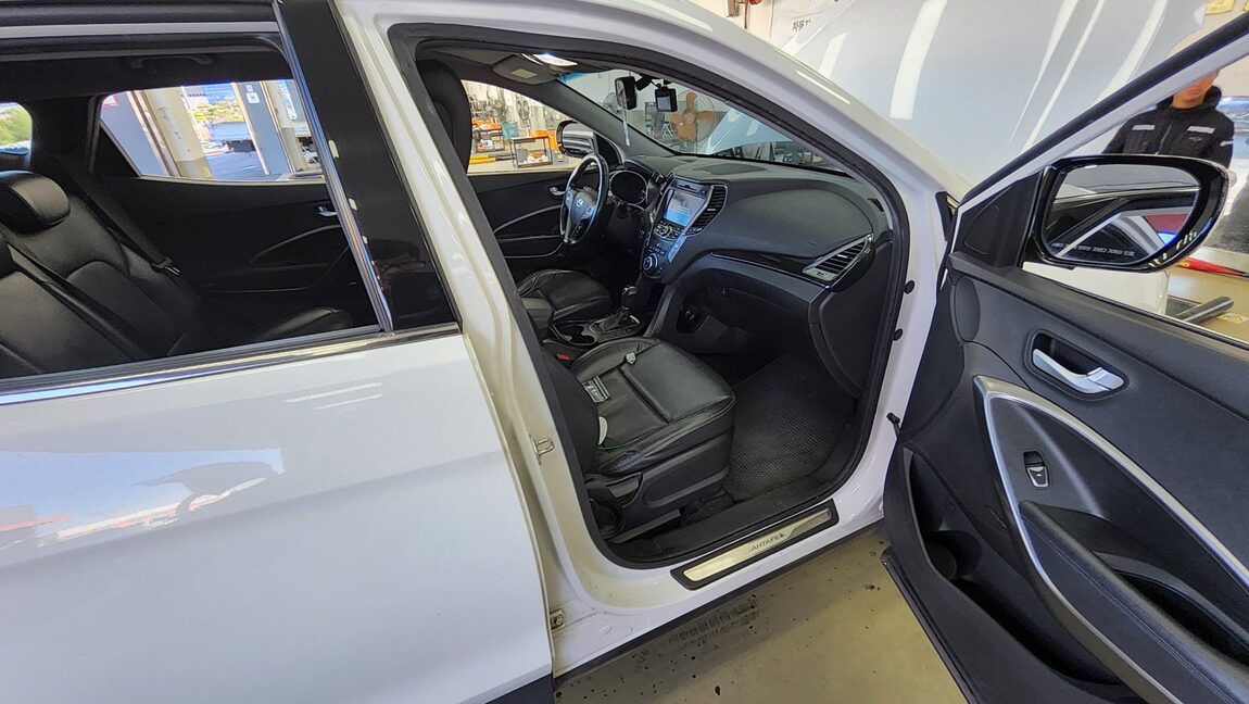 HYUNDAI SANTA FE (DM) DIESEL R2.2 2WD PREMIUM 2013 - zdjęcie 14