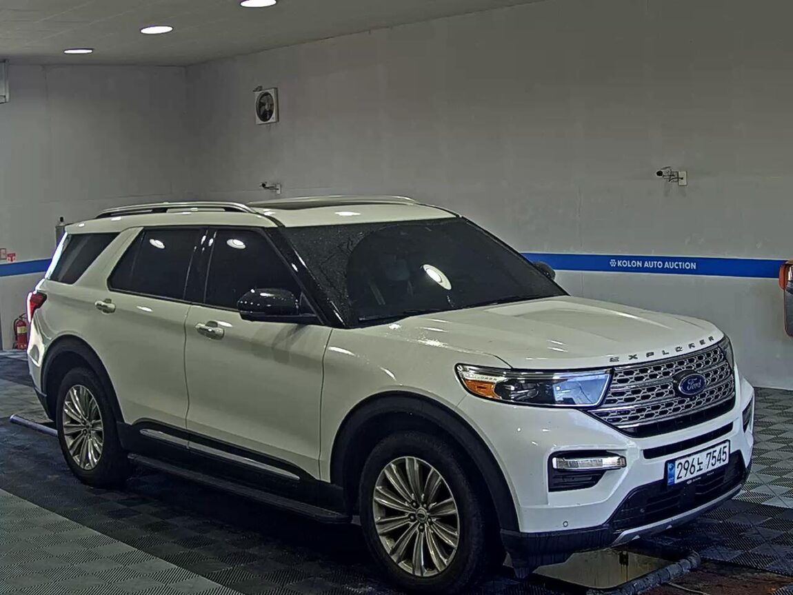 FORD EXPLORER (6TH GEN) 2.3 AWD LIMITED 2022 - zdjęcie 3