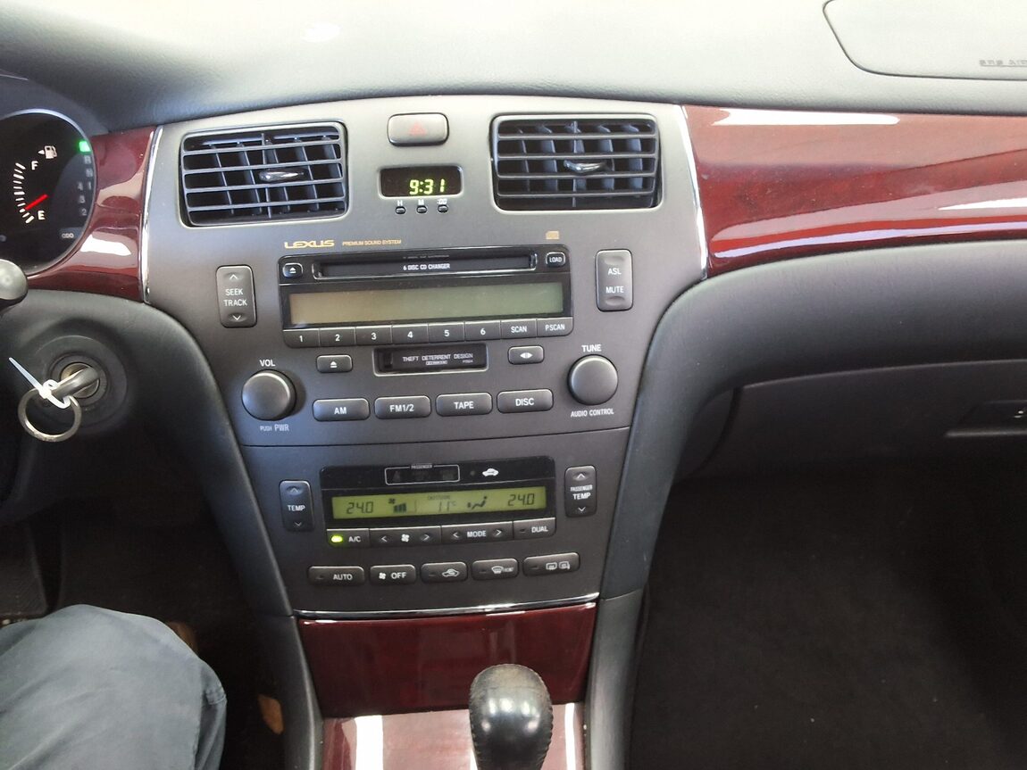LEXUS ES (4TH GEN) 330 L GRADE 2004 - zdjęcie 24