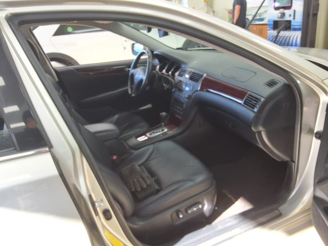 LEXUS ES (4TH GEN) 330 L GRADE 2004 - zdjęcie 15