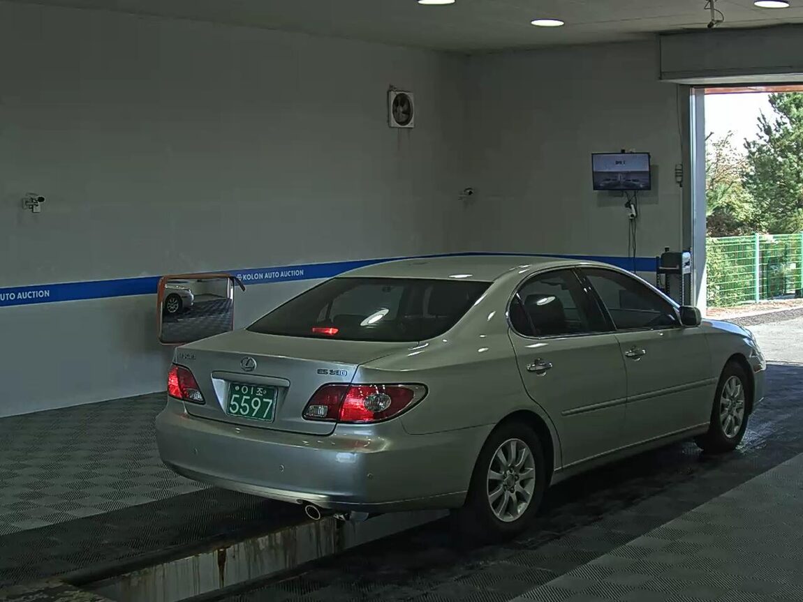 LEXUS ES (4TH GEN) 330 L GRADE 2004 - zdjęcie 5
