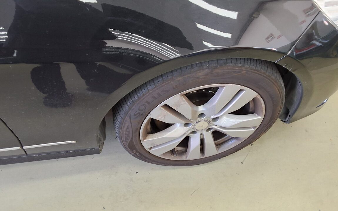 MERCEDES-BENZ E-CLASS (4TH GEN) E250 CDI 4MATIC 2013 - zdjęcie 27
