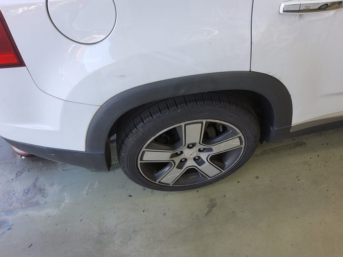 CHEVROLET (DAEWOO) ORLANDO 2.0 DIESEL PLATINUM PACKAGE 2015 - zdjęcie 22