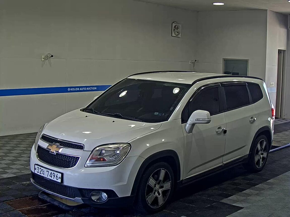CHEVROLET (DAEWOO) ORLANDO 2.0 DIESEL PLATINUM PACKAGE 2015 - zdjęcie 2
