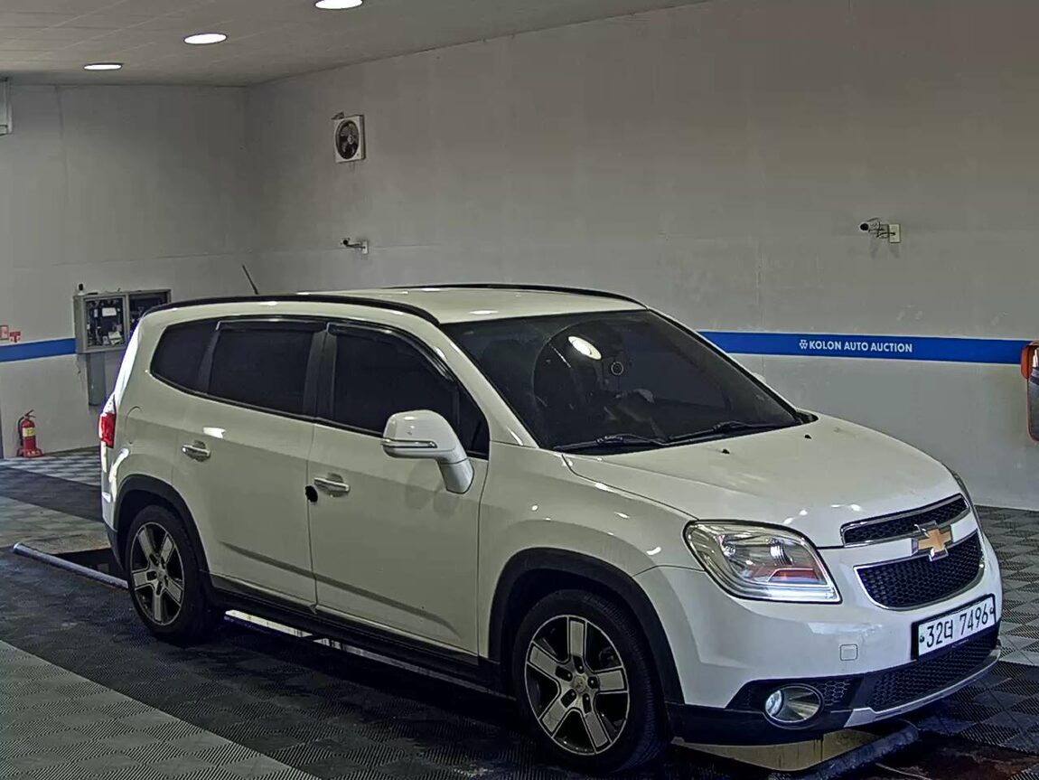 CHEVROLET (DAEWOO) ORLANDO 2.0 DIESEL PLATINUM PACKAGE 2015 - zdjęcie 3