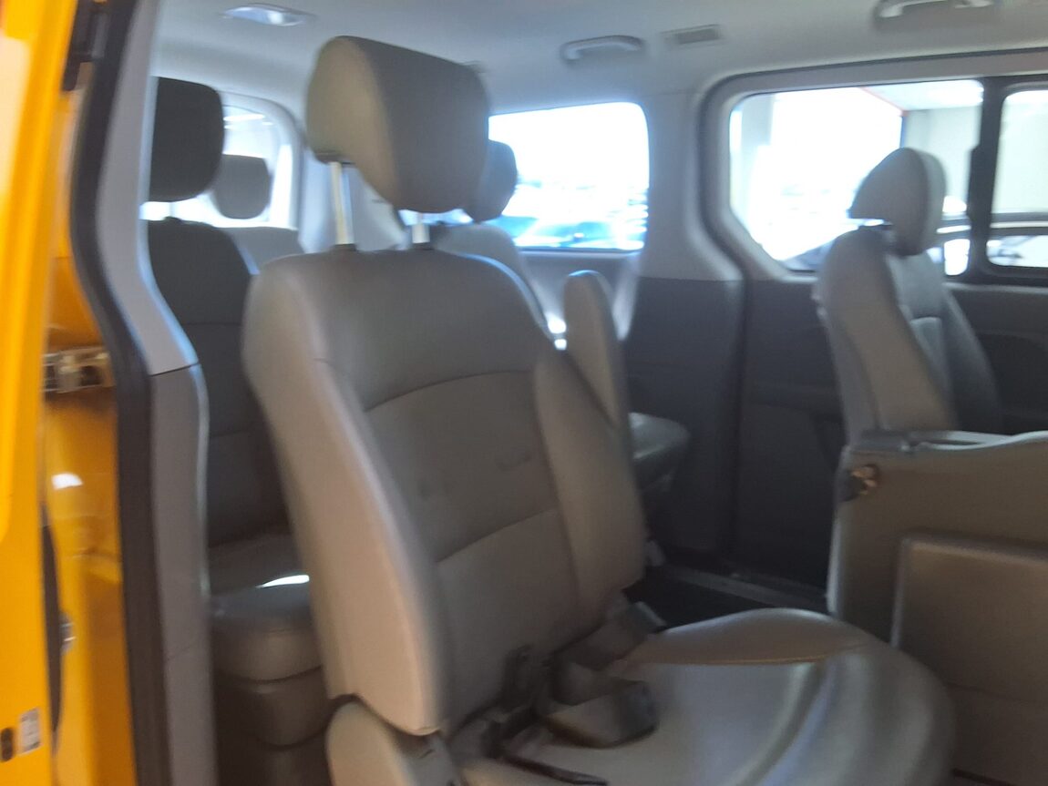 HYUNDAI THE NEW GRAND STAREX CHILD SAFETY VEHICLE 12-SEATER LPi 2020 - zdjęcie 14