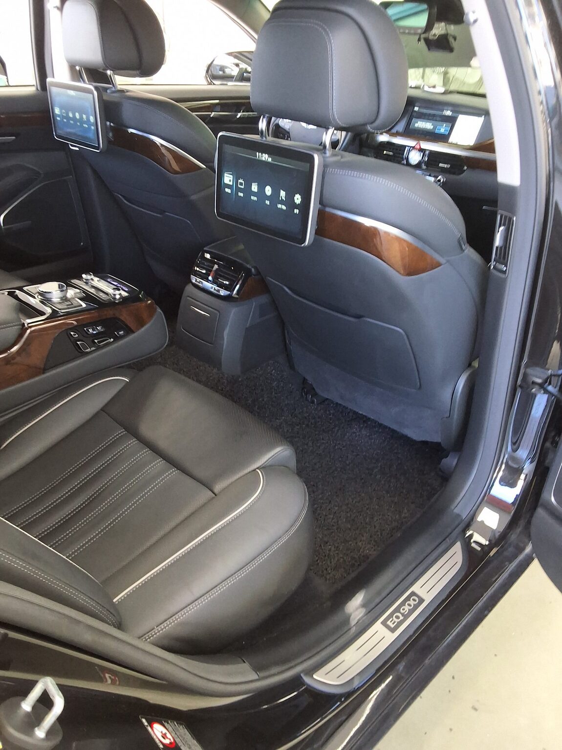 GENESIS EQ900 3.8 GDi AWD PREMIUM LUXURY 2018 - zdjęcie 13