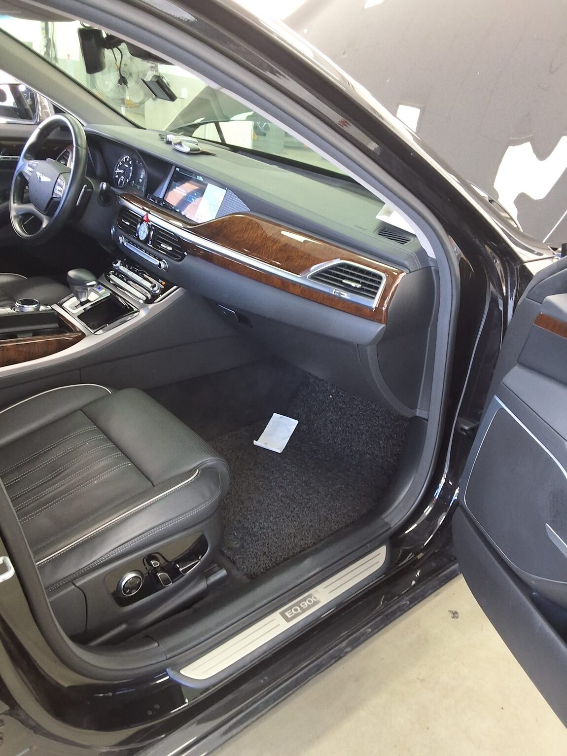 GENESIS EQ900 3.8 GDi AWD PREMIUM LUXURY 2018 - zdjęcie 14