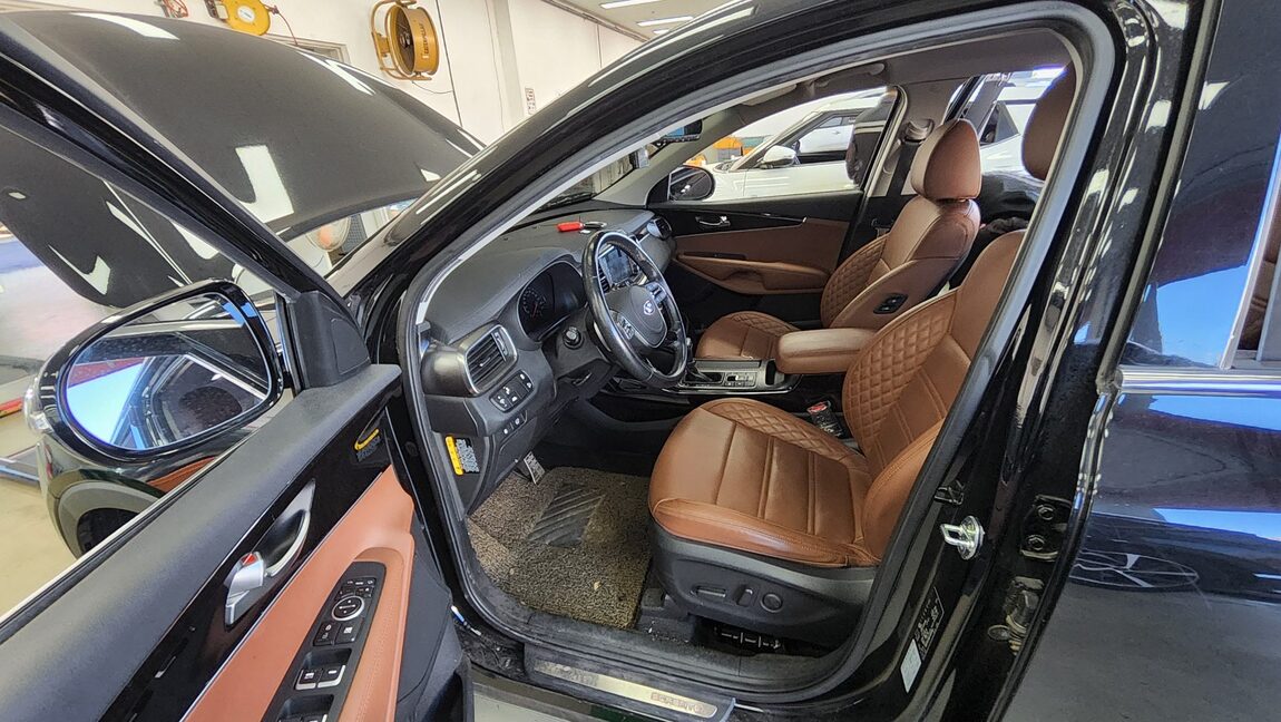 KIA THE NEW SORENTO DIESEL R2.0 2WD MASTER 2020 - zdjęcie 10