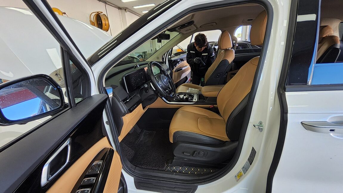 KIA NEW CARNIVAL (KA4) 9-SEATER DIESEL NOBLESSE 2021 - zdjęcie 10