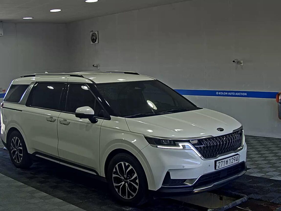 KIA NEW CARNIVAL (KA4) 9-SEATER DIESEL NOBLESSE 2021 - zdjęcie 3