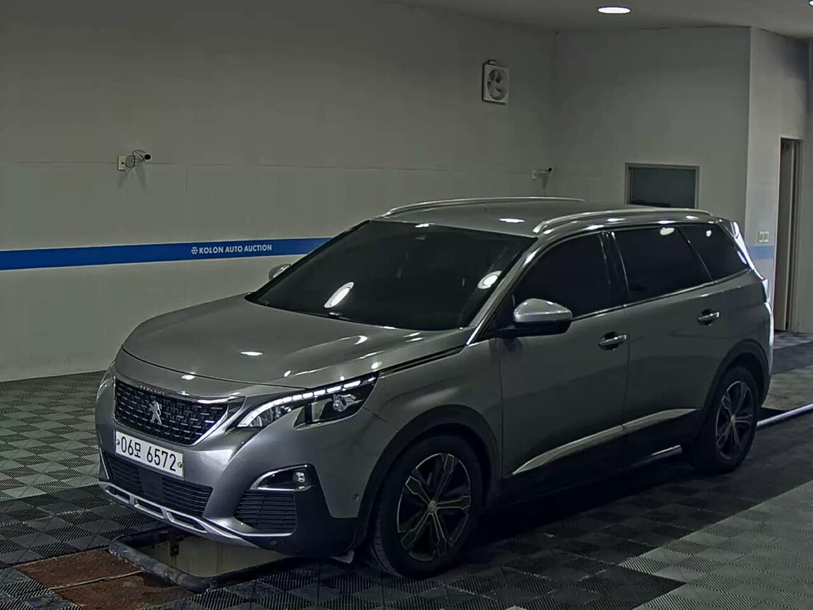 PEUGEOT 5008 (2ND GEN) 1.6 BlueHDi ALLURE 2018 - zdjęcie 2