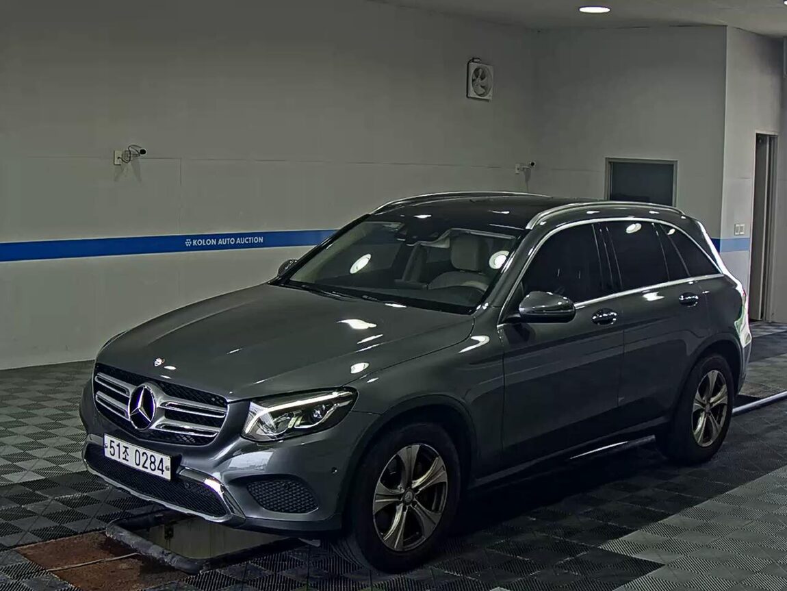 MERCEDES-BENZ GLC-CLASS GLC 220d 4MATIC 2017 - zdjęcie 2