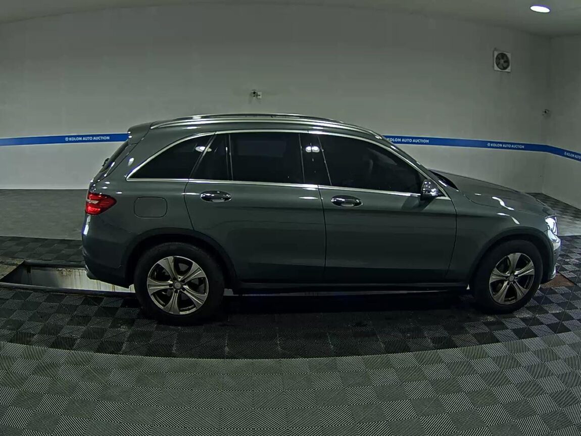 MERCEDES-BENZ GLC-CLASS GLC 220d 4MATIC 2017 - zdjęcie 4