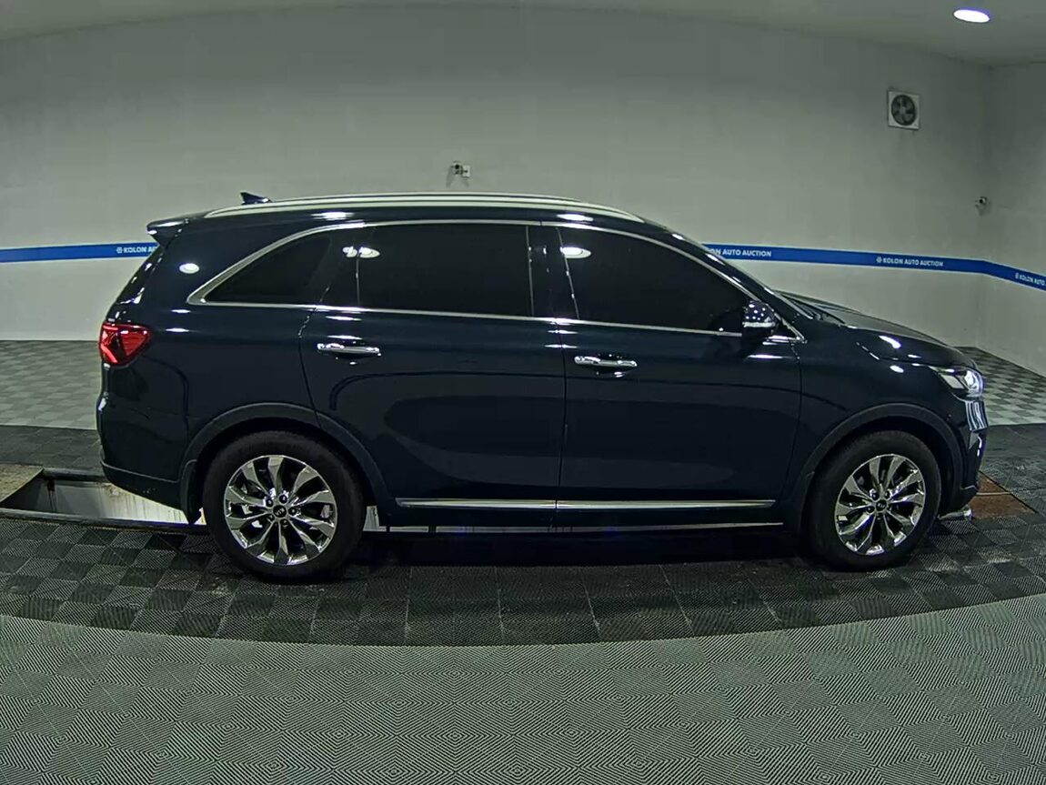 KIA THE NEW SORENTO DIESEL R2.2 2WD PRESTIGE NO.1 EDITION 2018 - zdjęcie 4