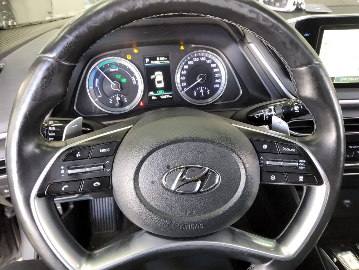 HYUNDAI SONATA (DN8) HYBRID 2.0 HEV MODERN 2022 - zdjęcie 17