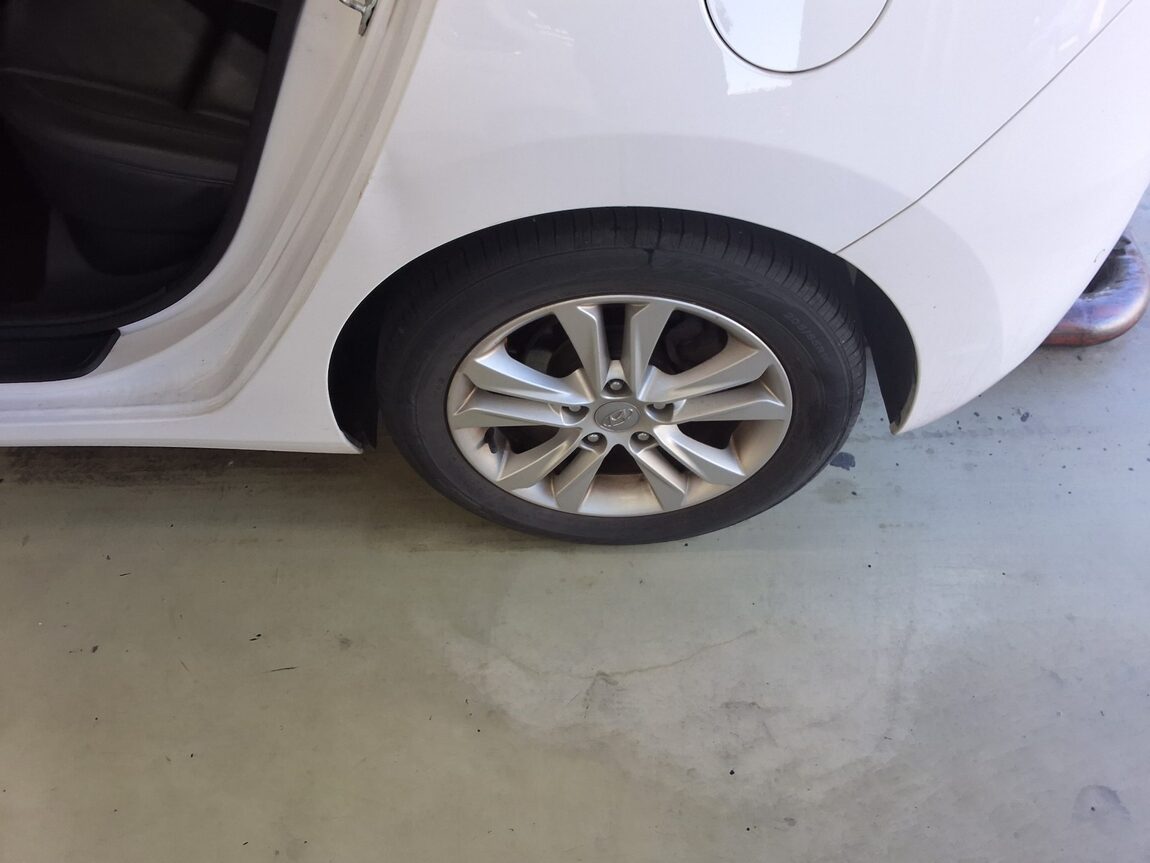 HYUNDAI NEW i30 1.6 GDi UNIQUE 2012 - zdjęcie 22