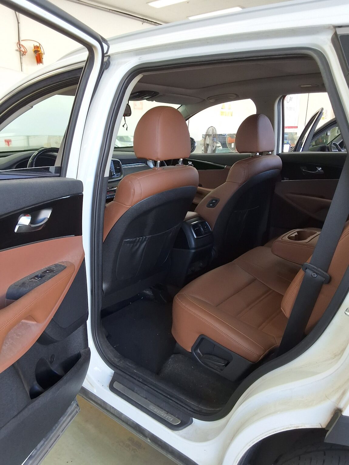 KIA THE NEW SORENTO DIESEL R2.2 2WD NOBLESSE 2019 - zdjęcie 12