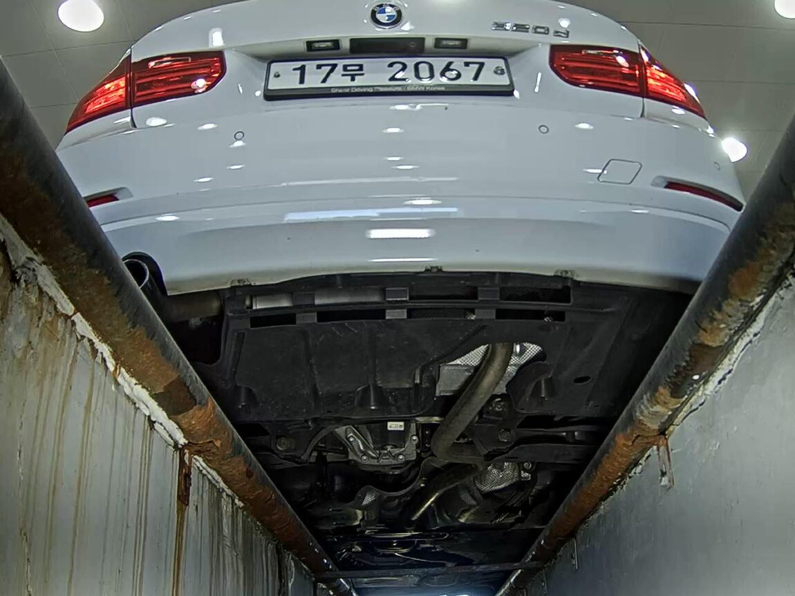 BMW 3 SERIES (6TH GEN) 320d 2015 - zdjęcie 8