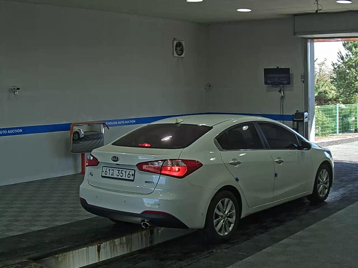 KIA K3 1.6 DIESEL NOBLESSE 2014 - zdjęcie 5
