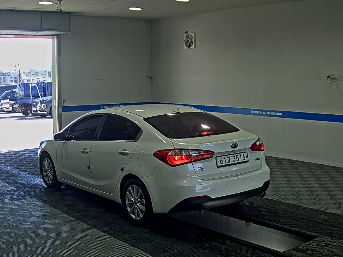 KIA K3 1.6 DIESEL NOBLESSE 2014 - zdjęcie 6