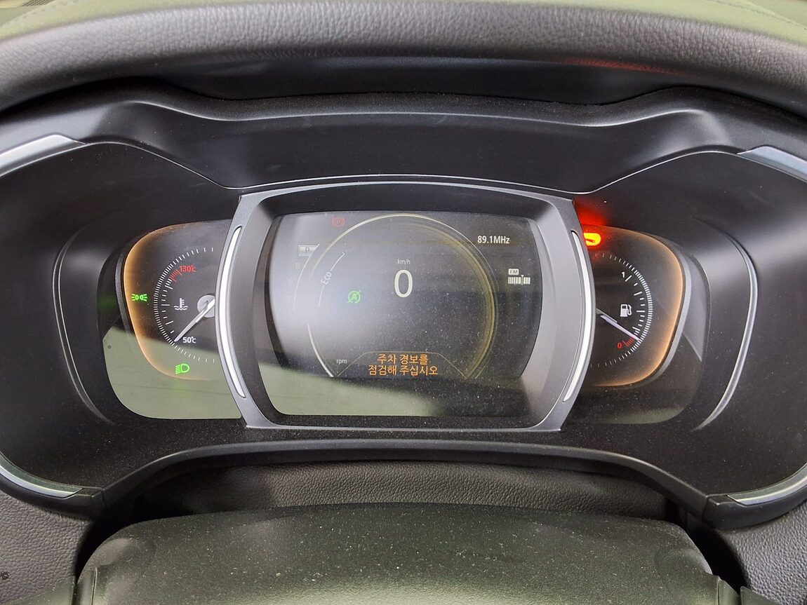 RENAULT (SAMSUNG) QM6 2.0 dCi 2WD RE SIGNATURE 2017 - zdjęcie 17