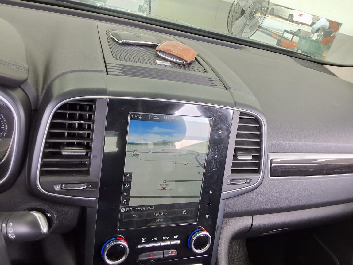 RENAULT (SAMSUNG) QM6 2.0 dCi 2WD RE SIGNATURE 2017 - zdjęcie 18