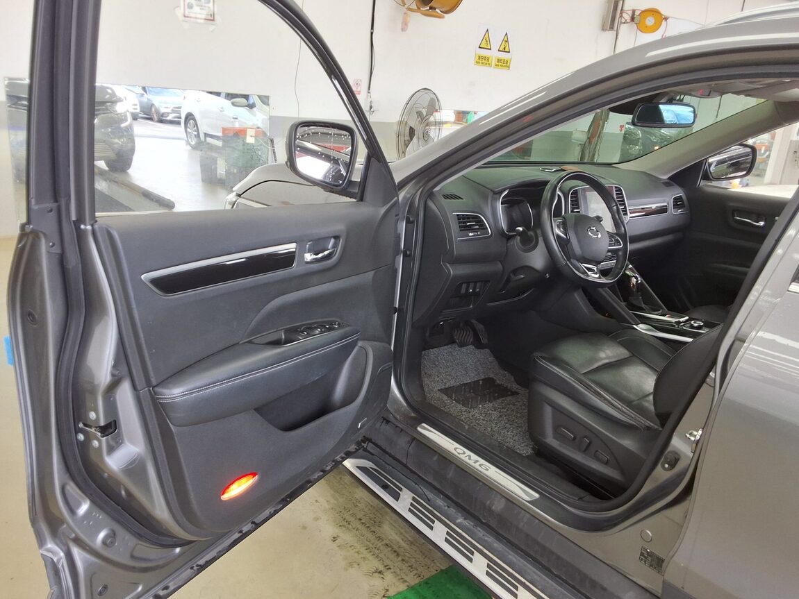 RENAULT (SAMSUNG) QM6 2.0 dCi 2WD RE SIGNATURE 2017 - zdjęcie 10