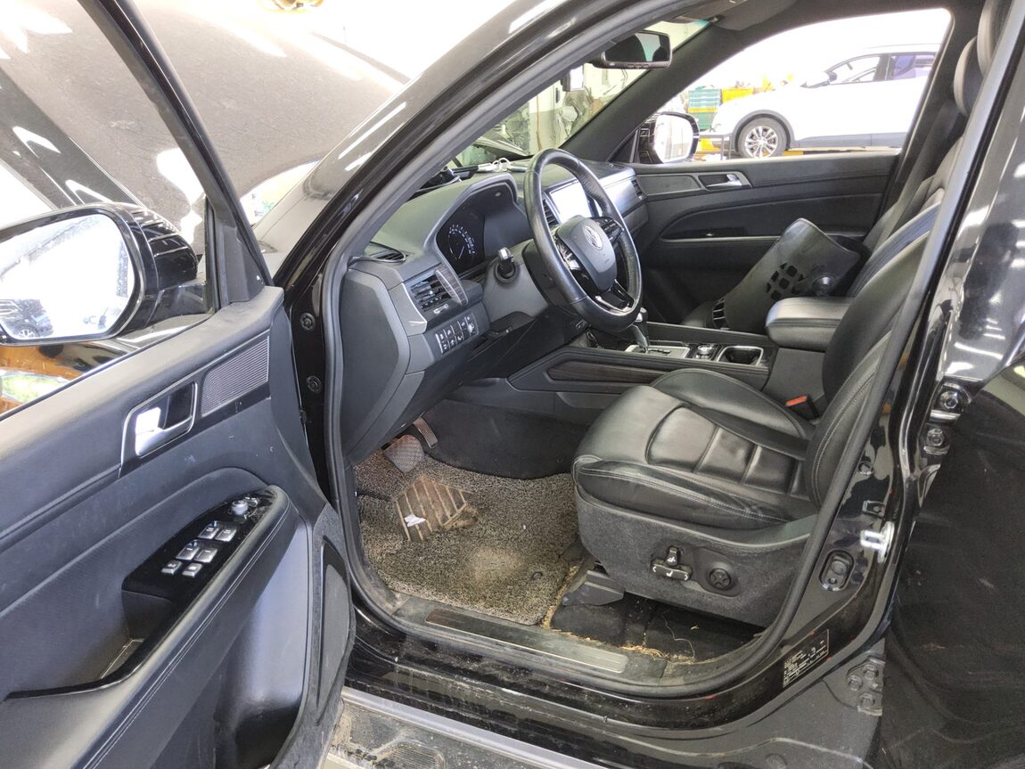 KG MOBILITY (SSANGYONG) G4 REXTON 2.2 4WD MAJESTY SPECIAL 2020 - zdjęcie 10