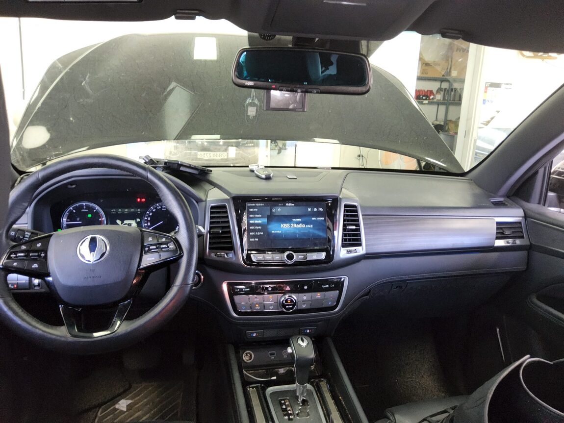 KG MOBILITY (SSANGYONG) G4 REXTON 2.2 4WD MAJESTY SPECIAL 2020 - zdjęcie 11