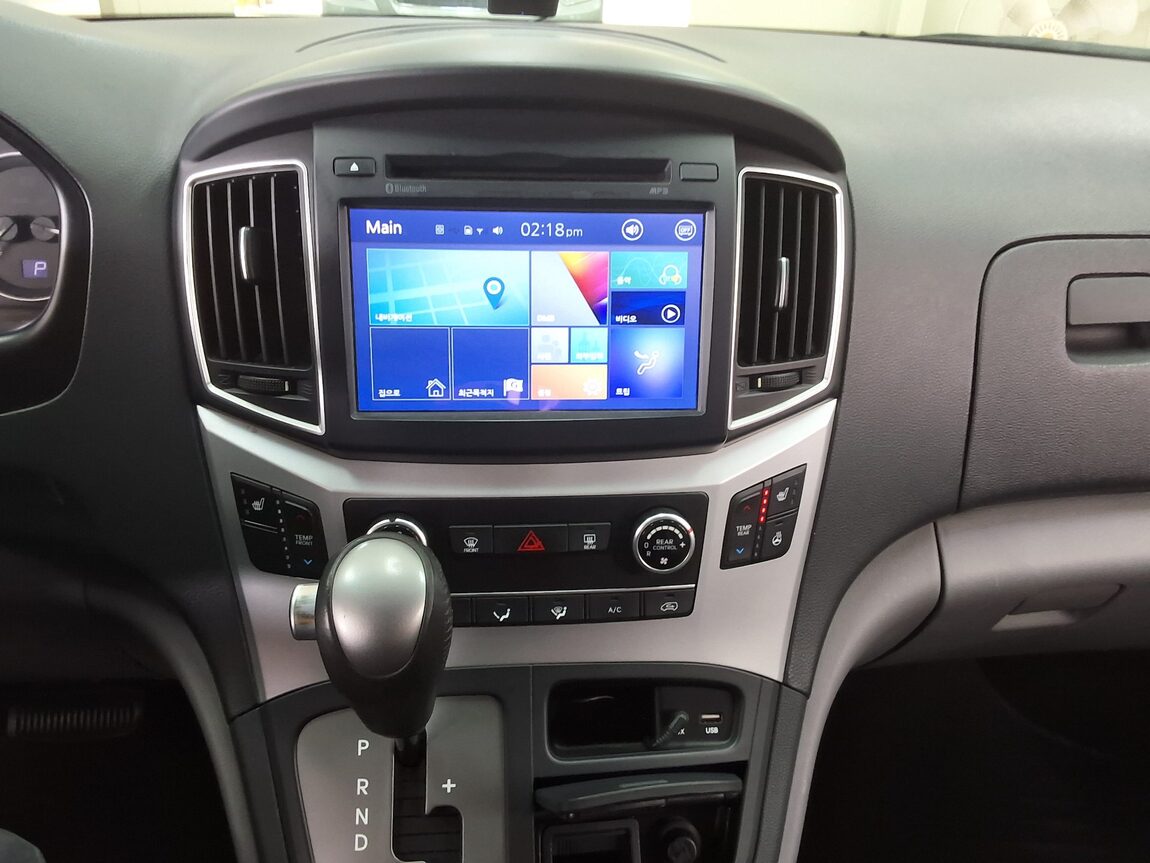 HYUNDAI GRAND STAREX 11-SEATER DIESEL SMART 2016 - zdjęcie 23