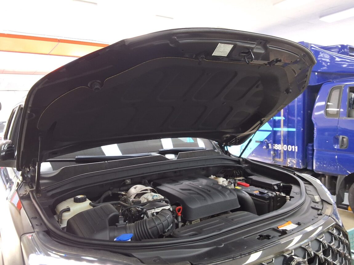 KG MOBILITY (SSANGYONG) ALL NEW REXTON 2.2 4WD THE BLACK 2023 - zdjęcie 18