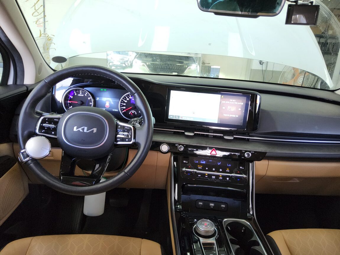 KIA NEW CARNIVAL (KA4) 9-SEATER GASOLINE NOBLESSE 2023 - zdjęcie 11