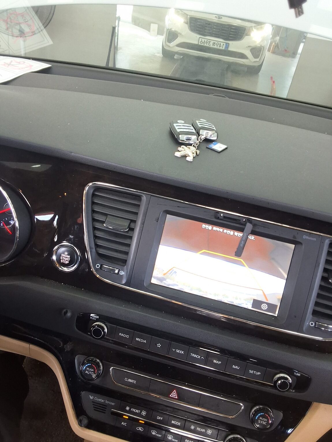 KIA THE NEW CARNIVAL 9-SEATER DIESEL PRESTIGE 2020 - zdjęcie 17
