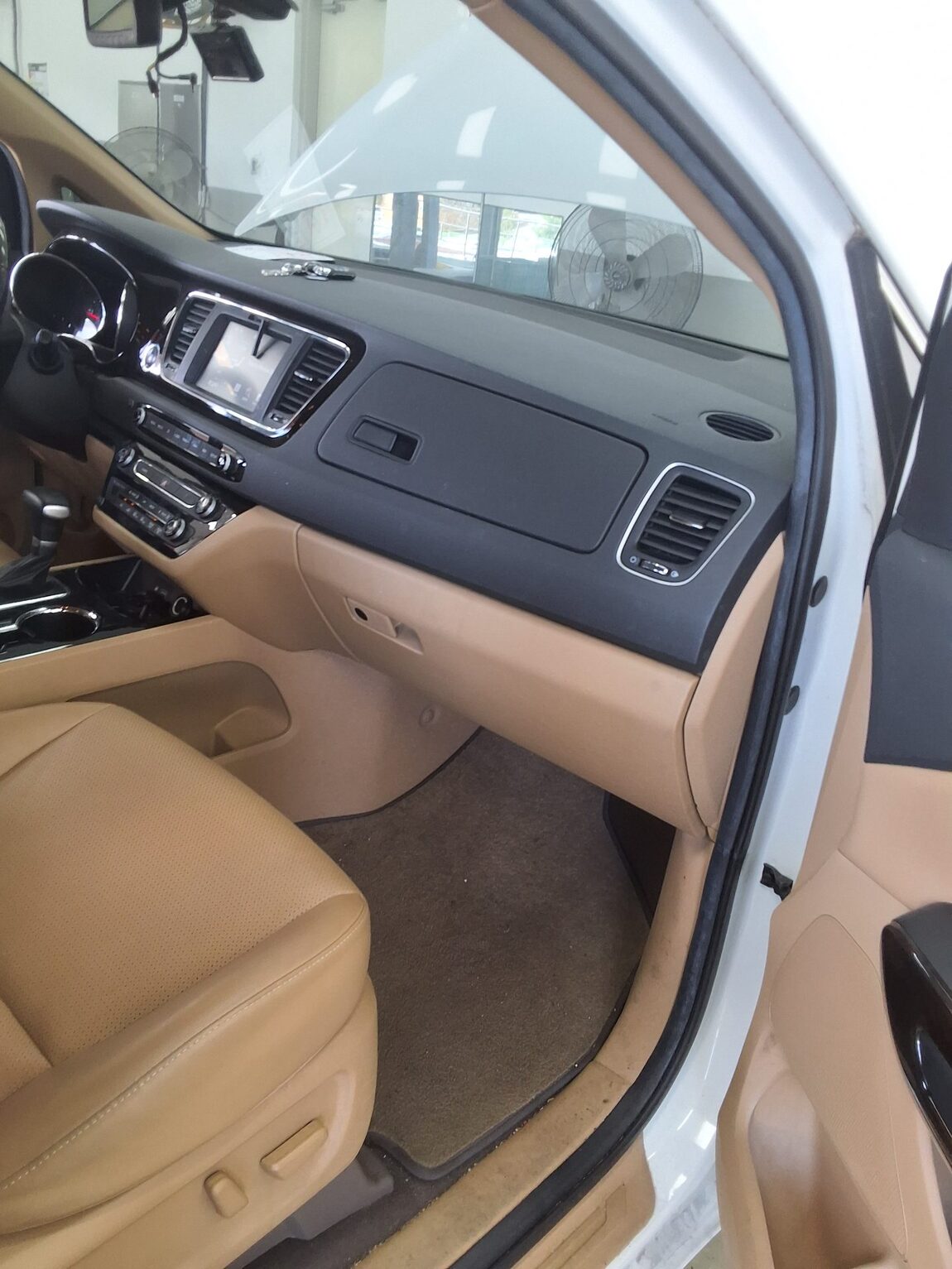 KIA THE NEW CARNIVAL 9-SEATER DIESEL PRESTIGE 2020 - zdjęcie 14