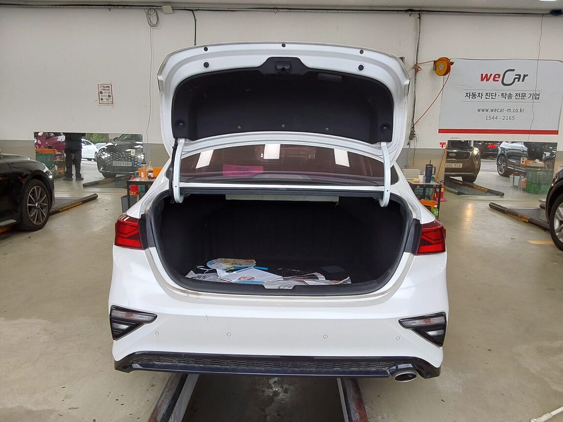 KIA ALL NEW K3 1.6 GASOLINE PRESTIGE 2019 - zdjęcie 15