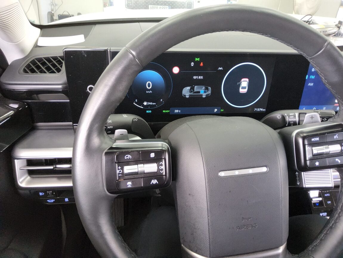 HYUNDAI THE ALL NEW GRANDEUR HYBRID 1.6 HYBRID EXCLUSIVE 2025 - zdjęcie 17