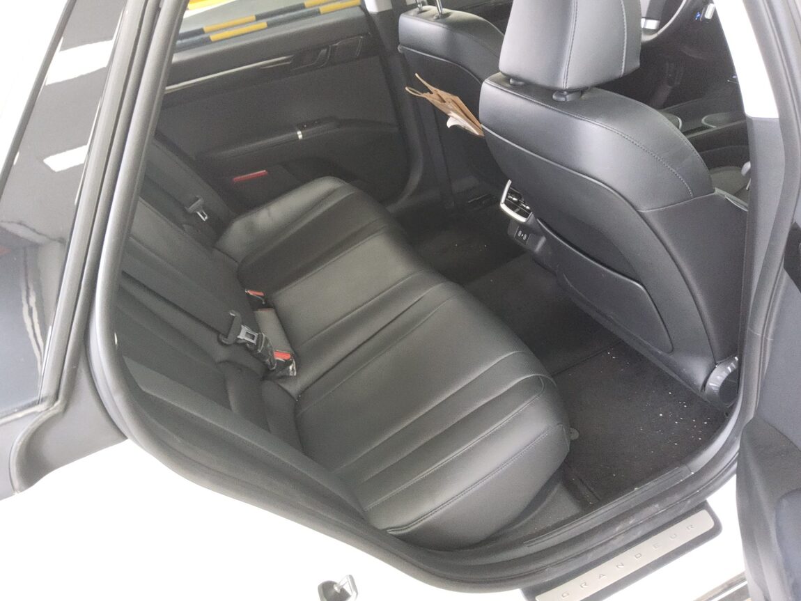 HYUNDAI THE ALL NEW GRANDEUR HYBRID 1.6 HYBRID EXCLUSIVE 2025 - zdjęcie 13