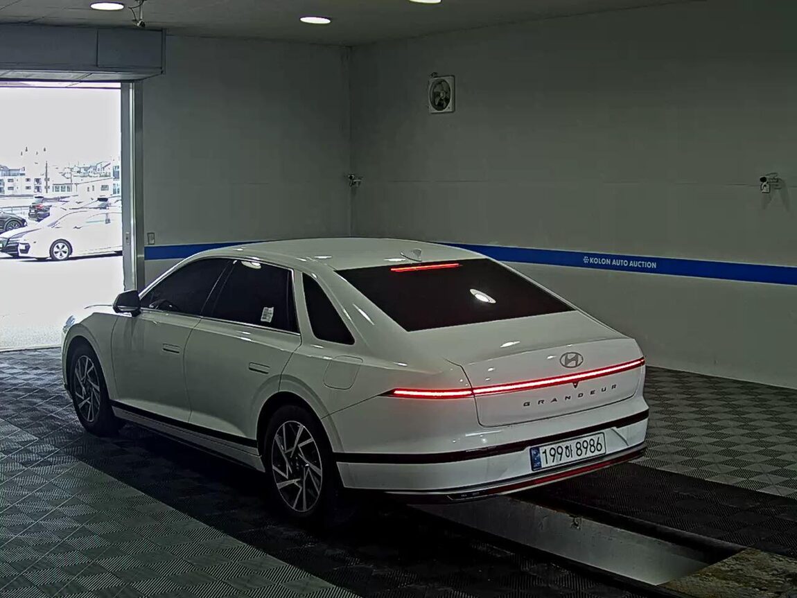 HYUNDAI THE ALL NEW GRANDEUR HYBRID 1.6 HYBRID EXCLUSIVE 2025 - zdjęcie 6