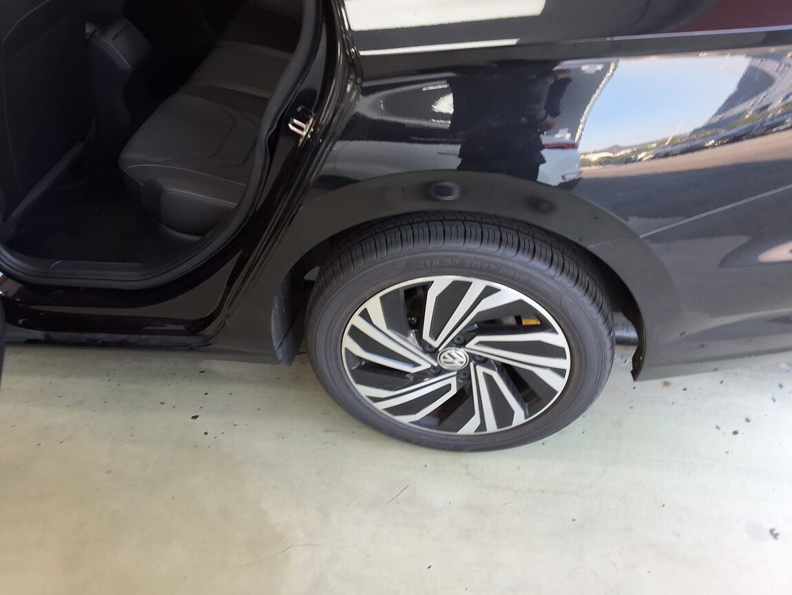 VOLKSWAGEN JETTA (7TH GEN) 1.4 TSI PREMIUM 2020 - zdjęcie 22