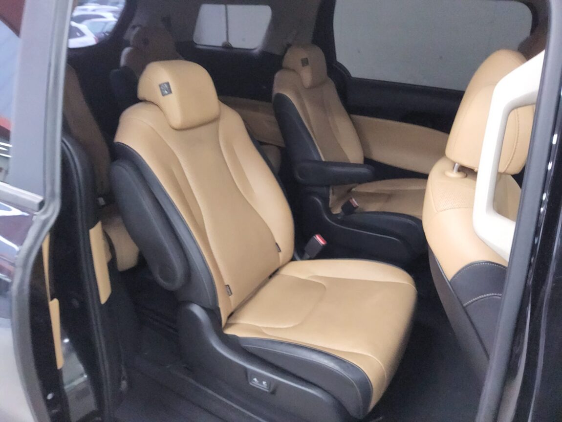 KIA NEW CARNIVAL (KA4) 9-SEATER DIESEL PRESTIGE 2023 - zdjęcie 13