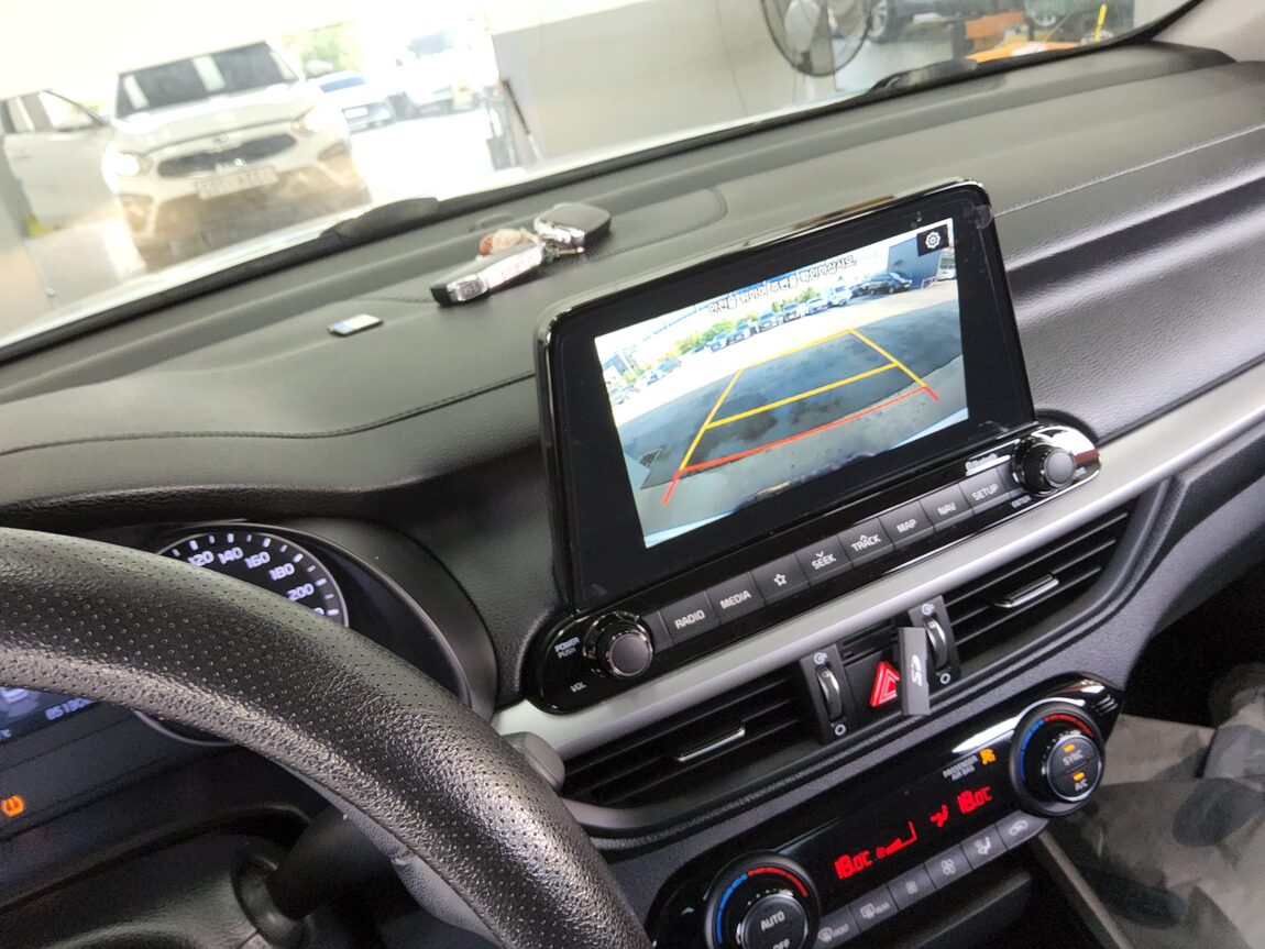 KIA ALL NEW K3 1.6 GASOLINE LUXURY 2020 - zdjęcie 18