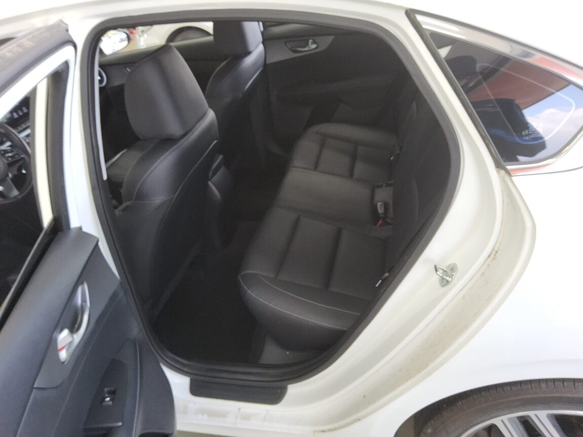 KIA ALL NEW K3 1.6 GASOLINE LUXURY 2020 - zdjęcie 12