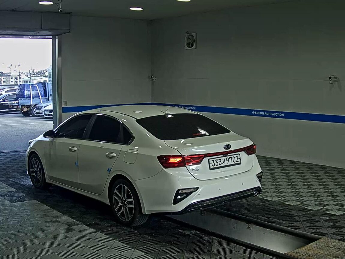 KIA ALL NEW K3 1.6 GASOLINE LUXURY 2020 - zdjęcie 6