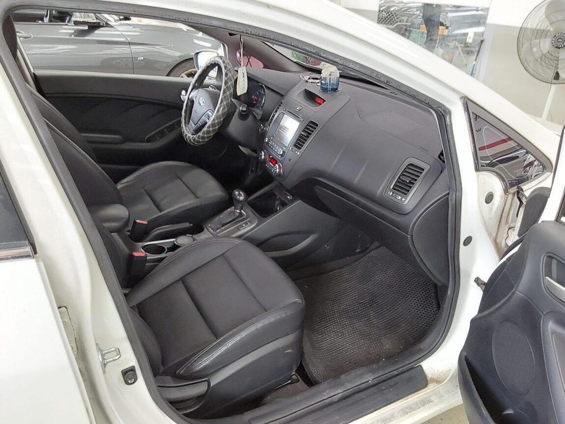 KIA K3 1.6 GDI LUXURY 2015 - zdjęcie 14
