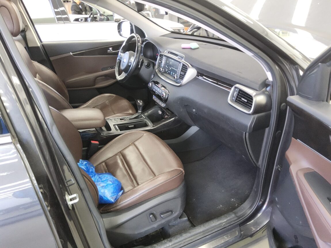 KIA ALL NEW SORENTO R2.0 2WD NOBLESSE SPECIAL 2017 - zdjęcie 14